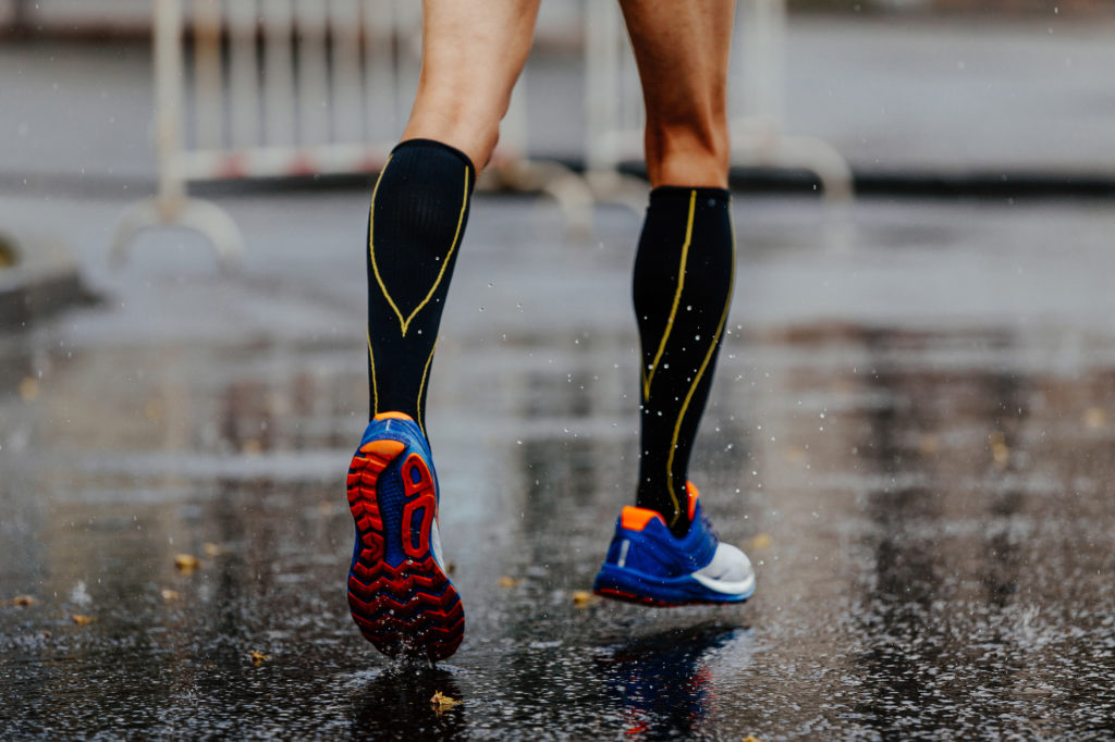 Chaussette de compression pour le running  avantages et inconvénients