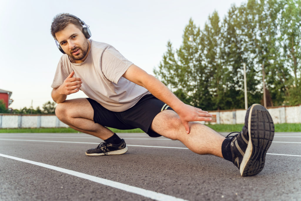 Faut-il faire des étirements avant ou après la course à pied