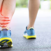 Footing : que faire en cas de douleur à la cheville ?